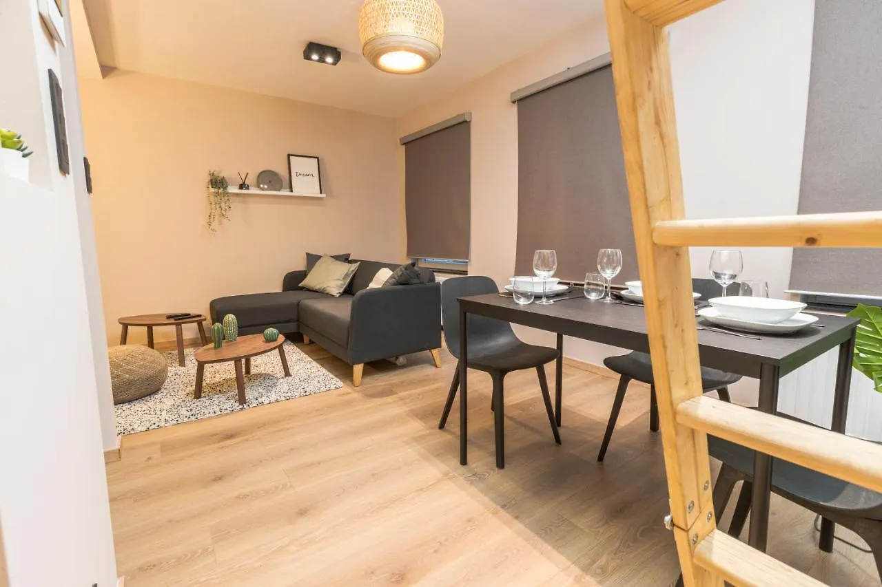 Golden Dove Luxury Aparts Brussels Apartment